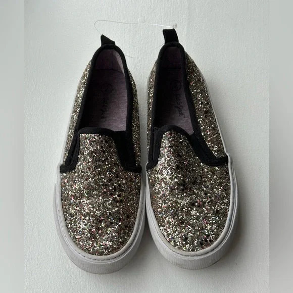Cat & Jack Silver Glitter Slip On Sneaker size 2 - Picture 2 of 8